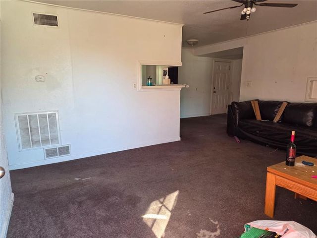 6260 LATHROP Avenue, Kansas City, KS 66104