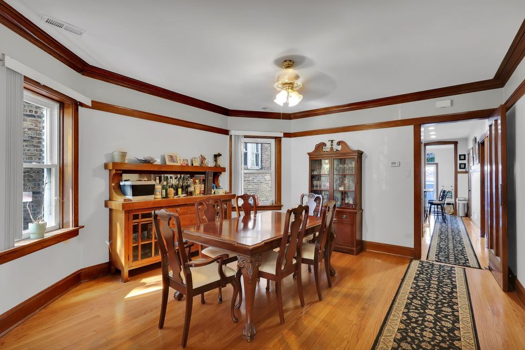 3626 W Cornelia Street, Chicago, IL 60618 — photo 4