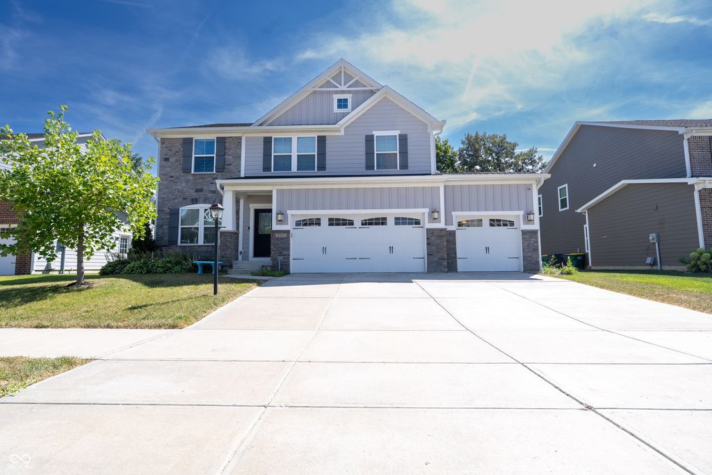 1267 Reichart Drive, Westfield, IN 46074