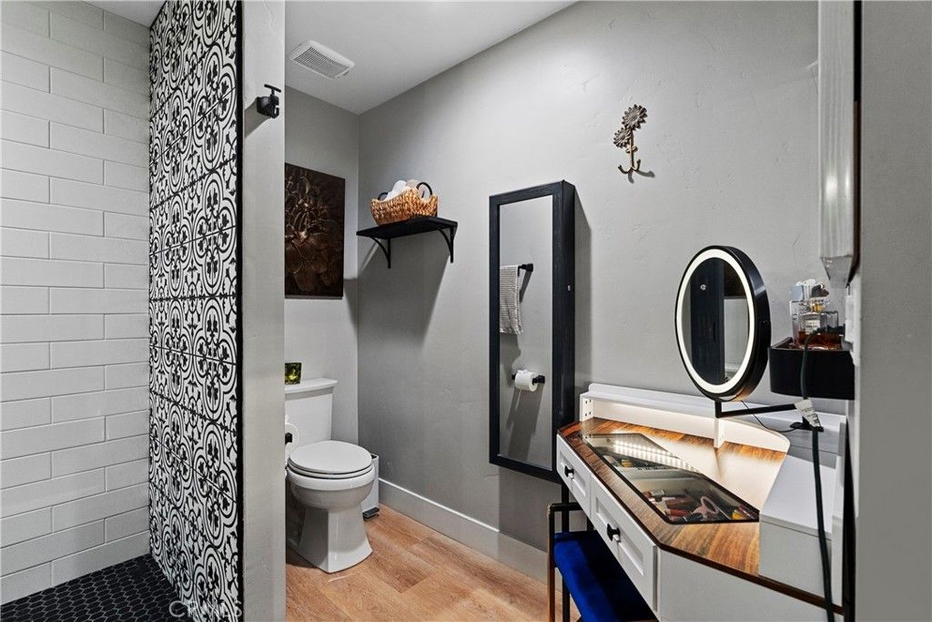 Image 30 of property listing at 30511 Greenbrook Place, Canyon Lake, CA 92587