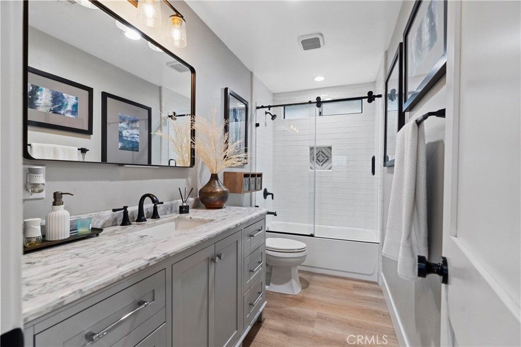 Image 33 of property listing at 30511 Greenbrook Place, Canyon Lake, CA 92587