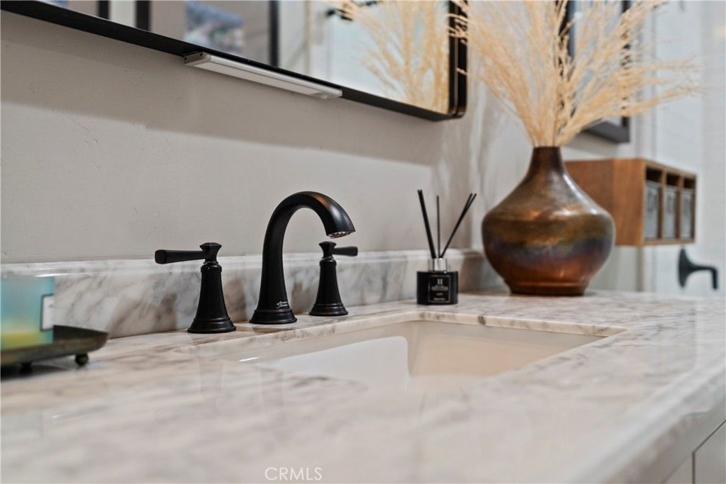 Image 34 of property listing at 30511 Greenbrook Place, Canyon Lake, CA 92587