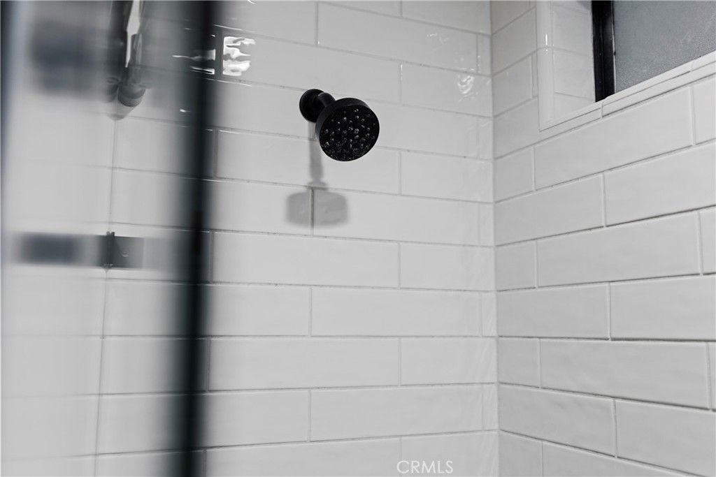 Image 35 of property listing at 30511 Greenbrook Place, Canyon Lake, CA 92587