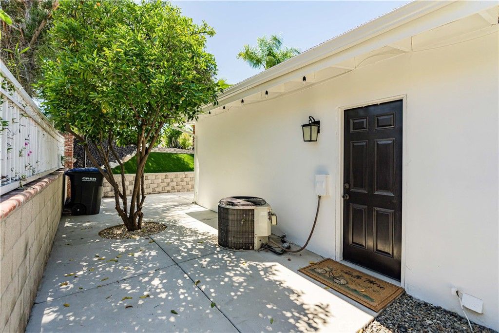 Image 45 of property listing at 30511 Greenbrook Place, Canyon Lake, CA 92587