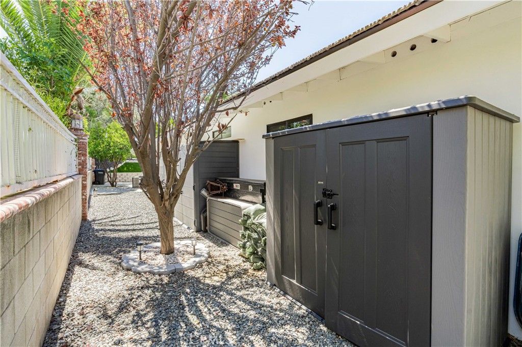 Image 46 of property listing at 30511 Greenbrook Place, Canyon Lake, CA 92587