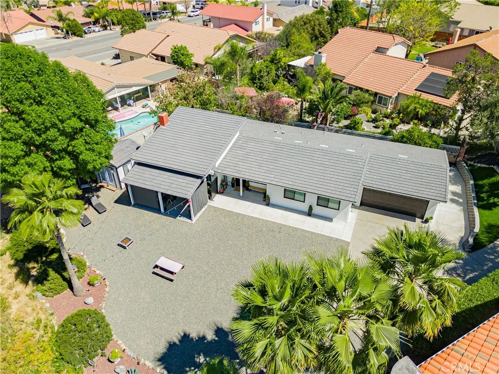 Image 60 of property listing at 30511 Greenbrook Place, Canyon Lake, CA 92587