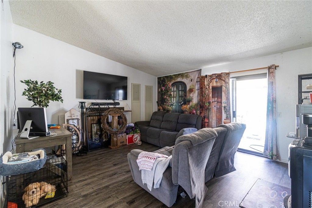 1165 Timpanogus Court, San Jacinto, CA 92583