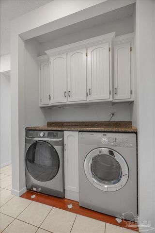 109 Calle De Santiago Ct, Pensacola, FL 32502