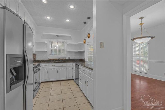 109 Calle De Santiago Ct, Pensacola, FL 32502