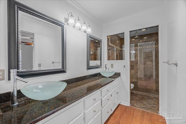 109 Calle De Santiago Ct, Pensacola, FL 32502