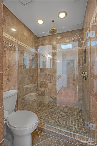 109 Calle De Santiago Ct, Pensacola, FL 32502