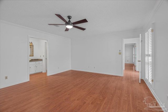 109 Calle De Santiago Ct, Pensacola, FL 32502