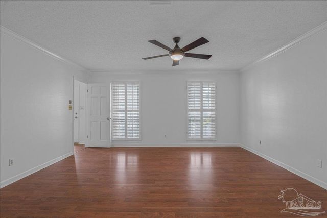 109 Calle De Santiago Ct, Pensacola, FL 32502