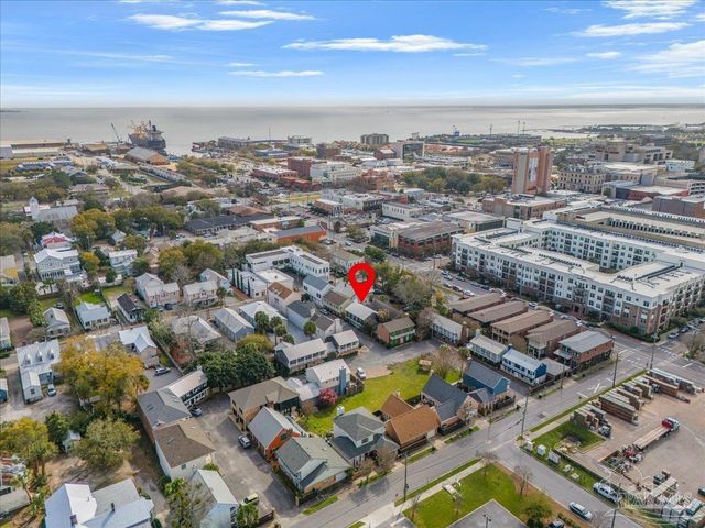 109 Calle De Santiago Ct, Pensacola, FL 32502