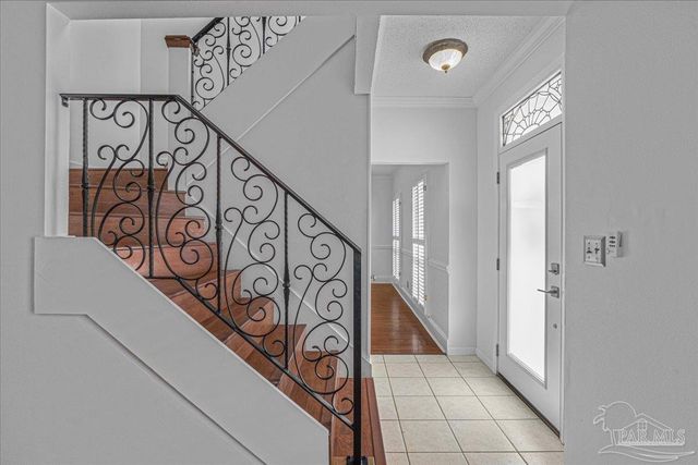 109 Calle De Santiago Ct, Pensacola, FL 32502