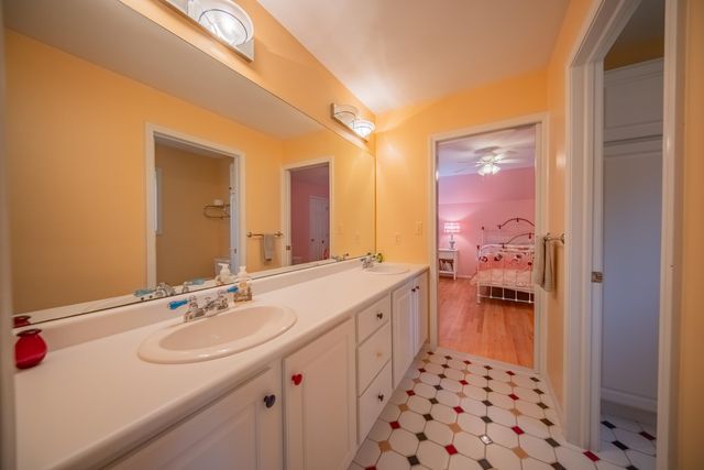 380 Wild Fox Court, Scio Twp, MI 48103