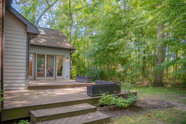 380 Wild Fox Court, Scio Twp, MI 48103