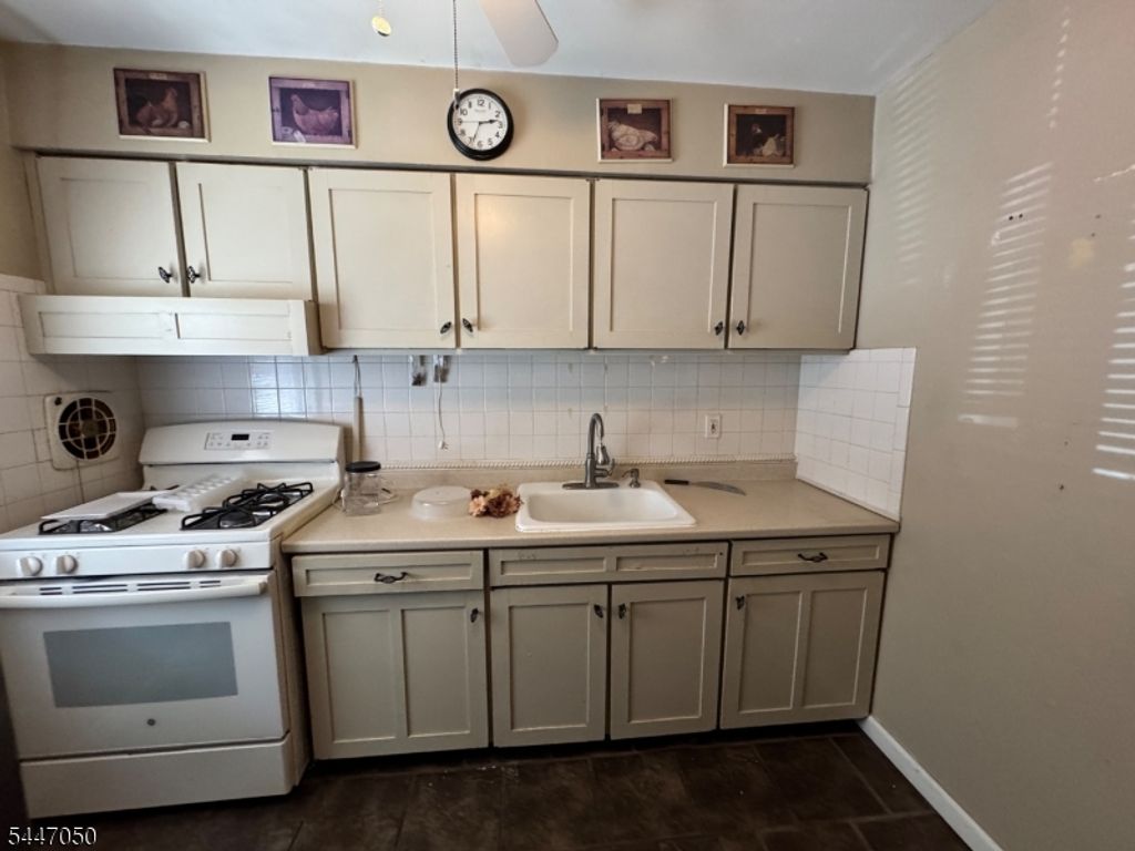 2467 State Route 10, Parsippany-troy Hills Twp., NJ 07950 — photo 5