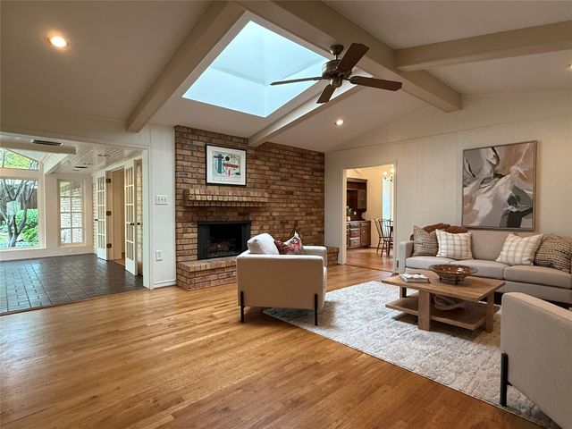 11147 Carissa Drive, Dallas, TX 75218