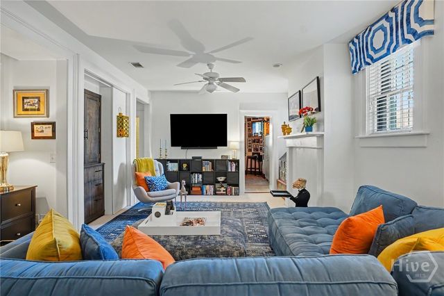 313 E Jones Street, Savannah, GA 31401