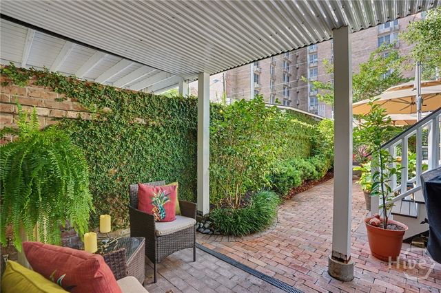 313 E Jones Street, Savannah, GA 31401