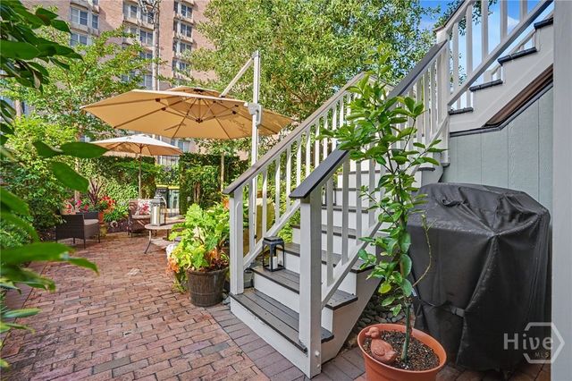 313 E Jones Street, Savannah, GA 31401
