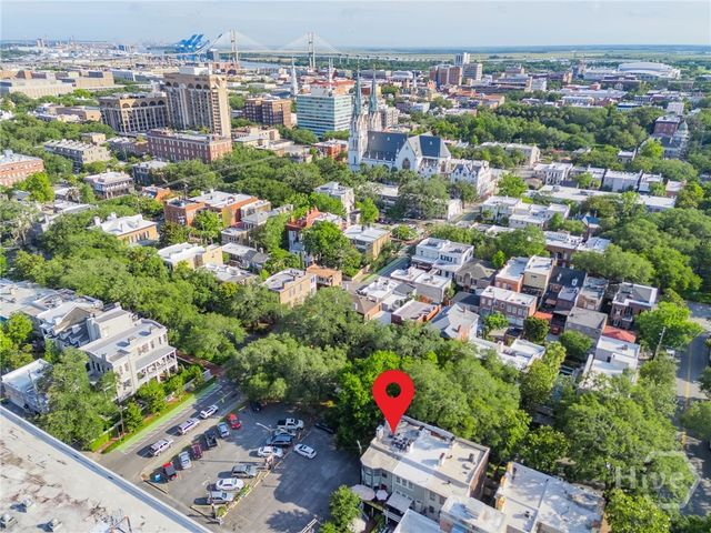 313 E Jones Street, Savannah, GA 31401