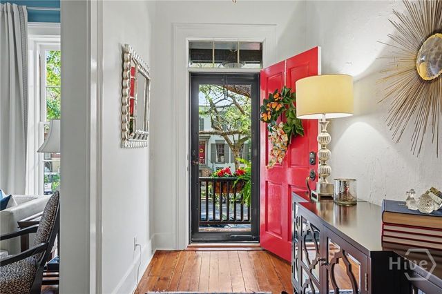 313 E Jones Street, Savannah, GA 31401
