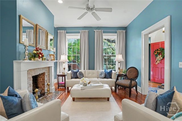 313 E Jones Street, Savannah, GA 31401