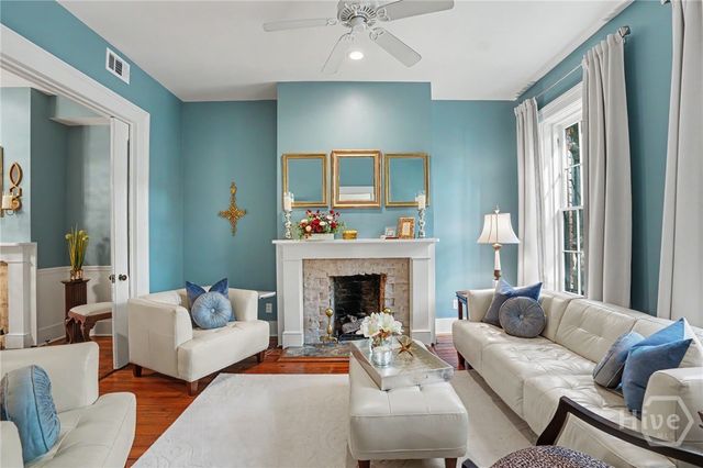 313 E Jones Street, Savannah, GA 31401