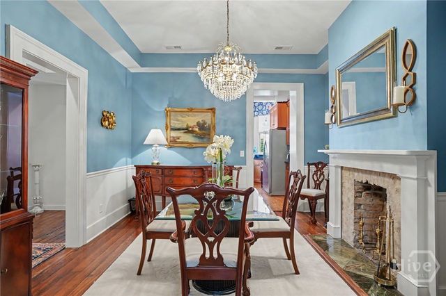 313 E Jones Street, Savannah, GA 31401