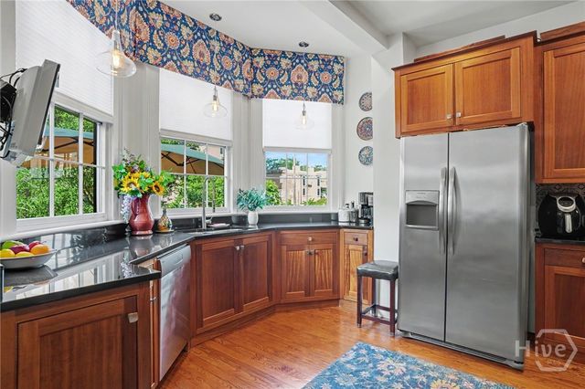 313 E Jones Street, Savannah, GA 31401