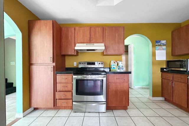17735 CHORVAT AVENUE, Spring Hill, FL 34610