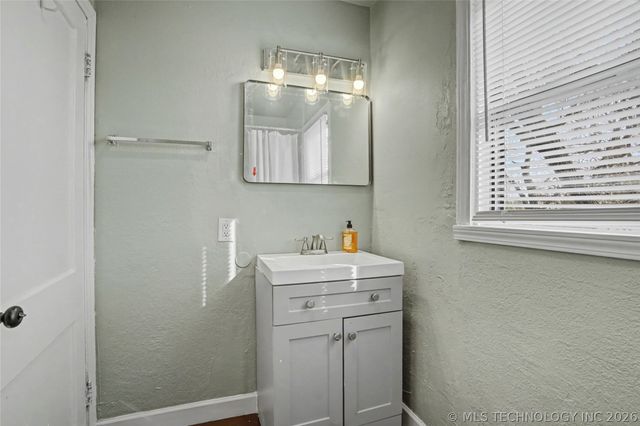 1007 Wesley Drive, Broken Arrow, OK 74012