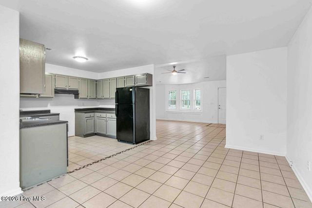 381 Nc Hwy 172, Hubert, NC 28539