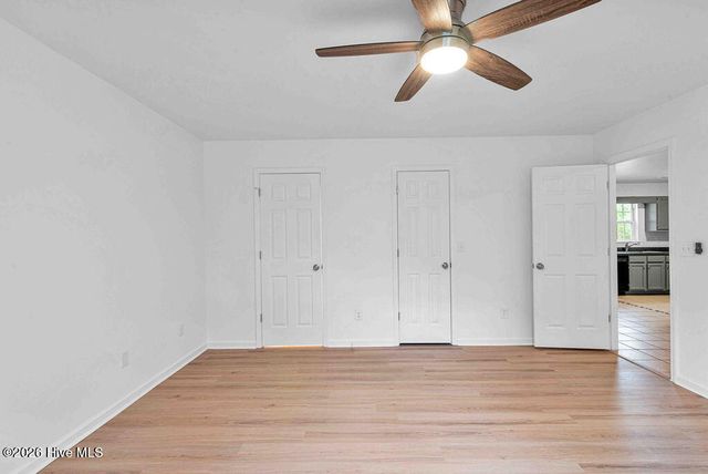 381 Nc Hwy 172, Hubert, NC 28539