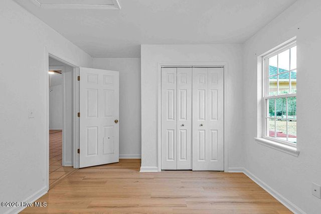 381 Nc Hwy 172, Hubert, NC 28539