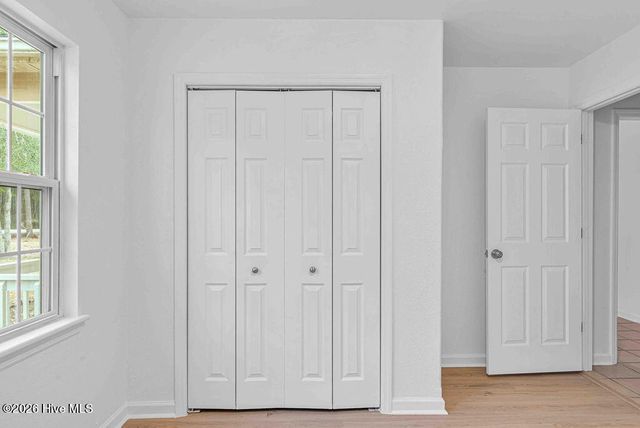 381 Nc Hwy 172, Hubert, NC 28539