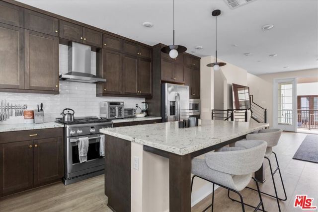 127 S Boeing Lane, Los Angeles, CA 90042