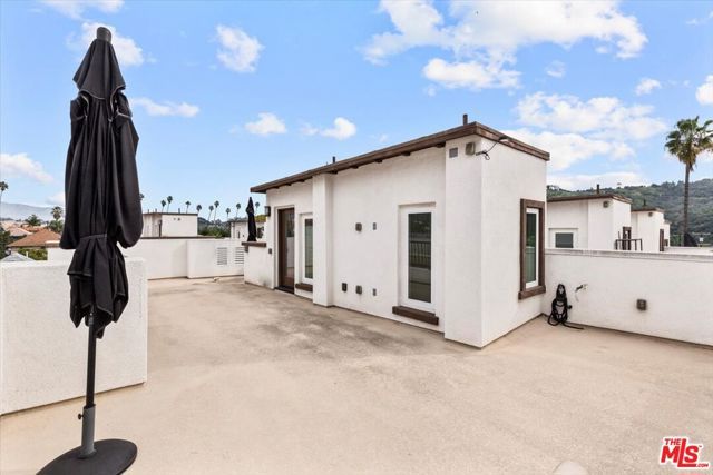 127 S Boeing Lane, Los Angeles, CA 90042