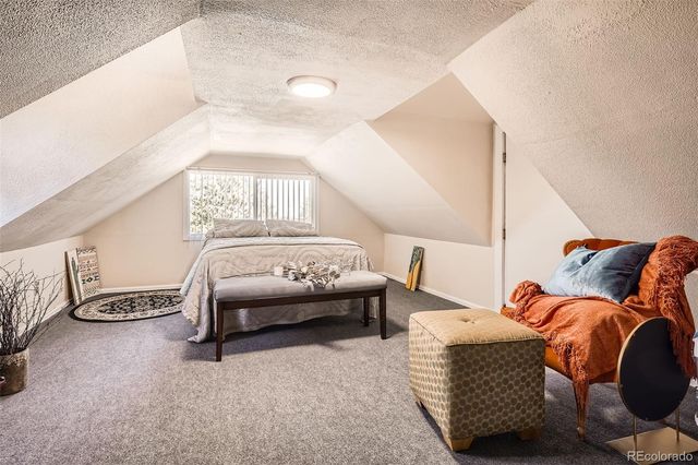 33 L Road, Golden, CO 80403