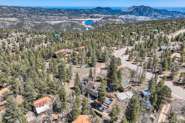 33 L Road, Golden, CO 80403