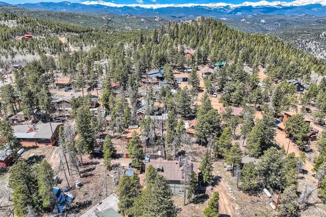 33 L Road, Golden, CO 80403