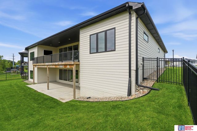 3475 Tree Line Drive, Lincoln, NE 68516