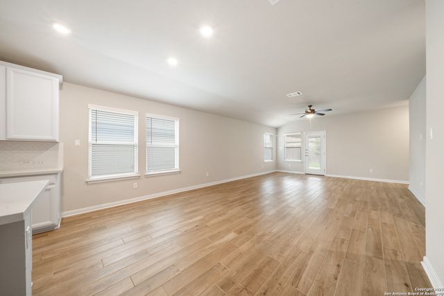 1220 Ella Xing, New Braunfels, TX 78130