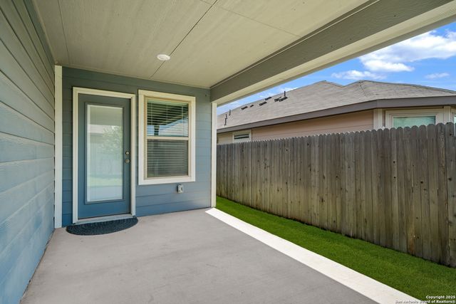 1220 Ella Xing, New Braunfels, TX 78130