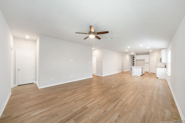 1220 Ella Xing, New Braunfels, TX 78130