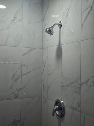 252 NE 212th Ter, Miami, FL 33179