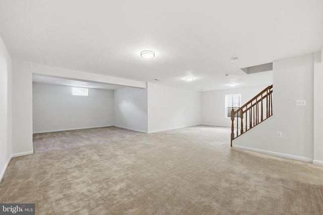 51 BATTLEFIELD DR, Charles Town, WV 25414