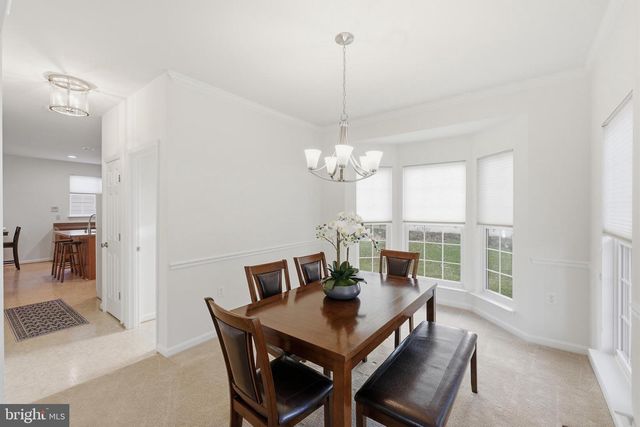 51 BATTLEFIELD DR, Charles Town, WV 25414